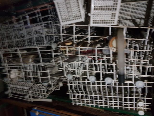 Carro o cesta de lavavajillas domestico industrial