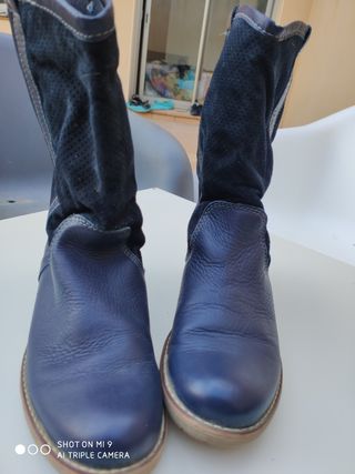 Botas cowboy azules 39 de segunda mano por 11 EUR en Moja en WALLAPOP