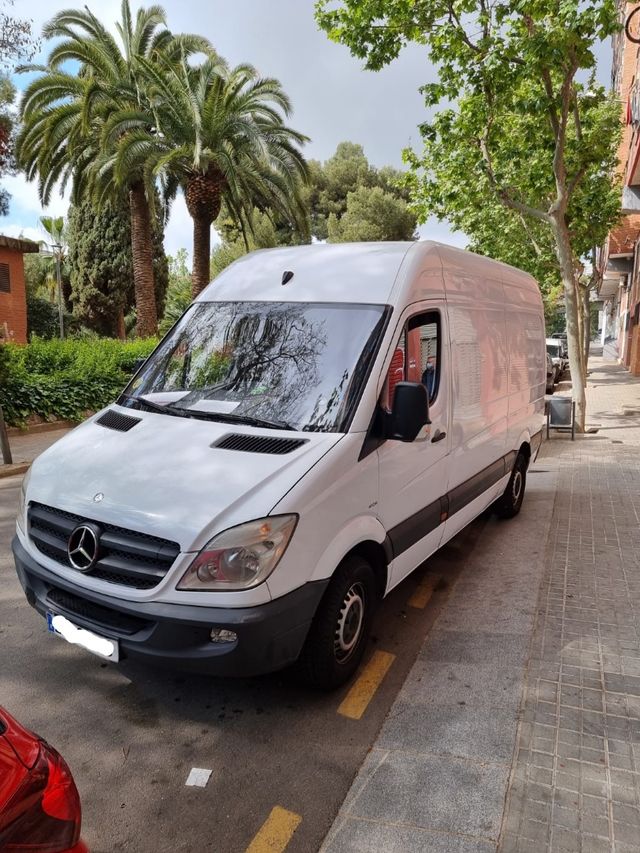 MercedesBenz Sprinter 2012 de segunda mano por 12.195 € en Barcelona MercedesBenz Sprinter 2012 de segunda mano por 12.195 € en Barcelona