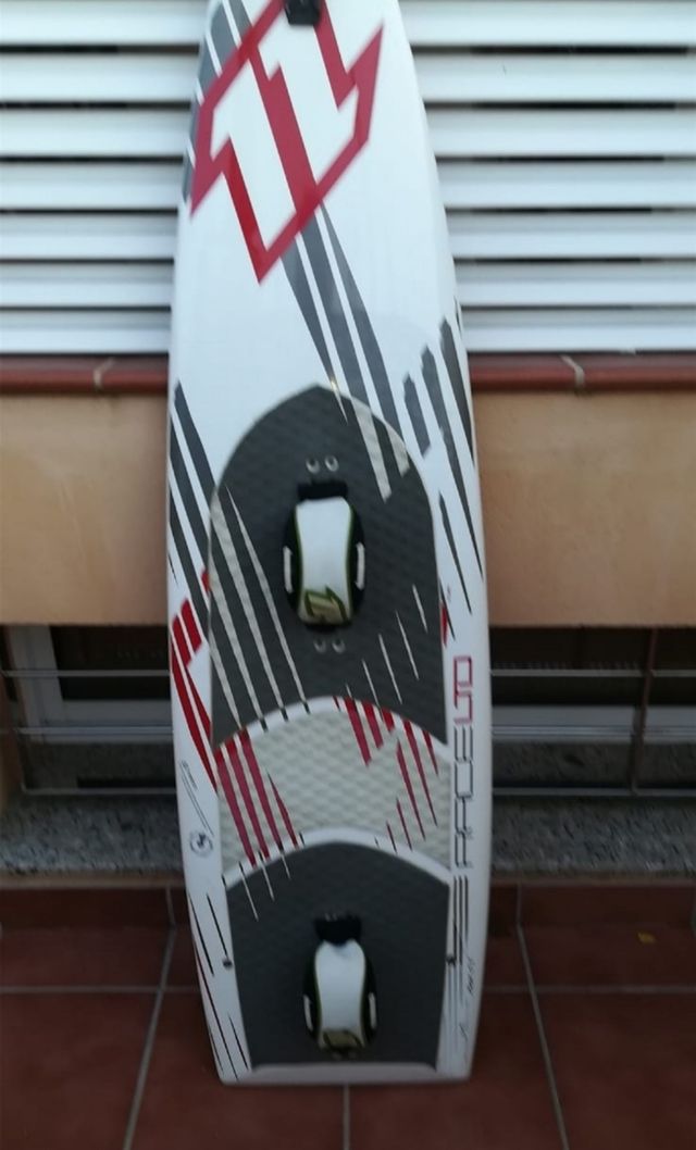 Tabla kitersurf Racelto
