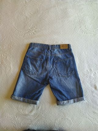 Pantalón corto vaquero Springfield Hombre de segunda mano por 6 EUR en  Burgos en WALLAPOP
