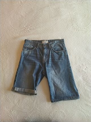 Pantalón corto vaquero Springfield Hombre de segunda mano por 6 EUR en  Burgos en WALLAPOP