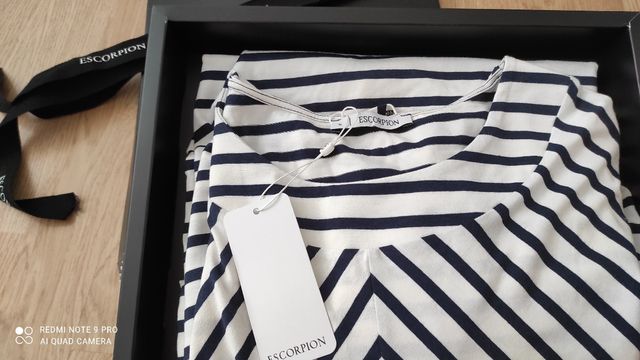 Vestido marca ESCORPION con etiqueta talla S