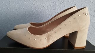 Zapatos piel mujer verano Ulanka de segunda mano por 20 EUR en Valencia en  WALLAPOP
