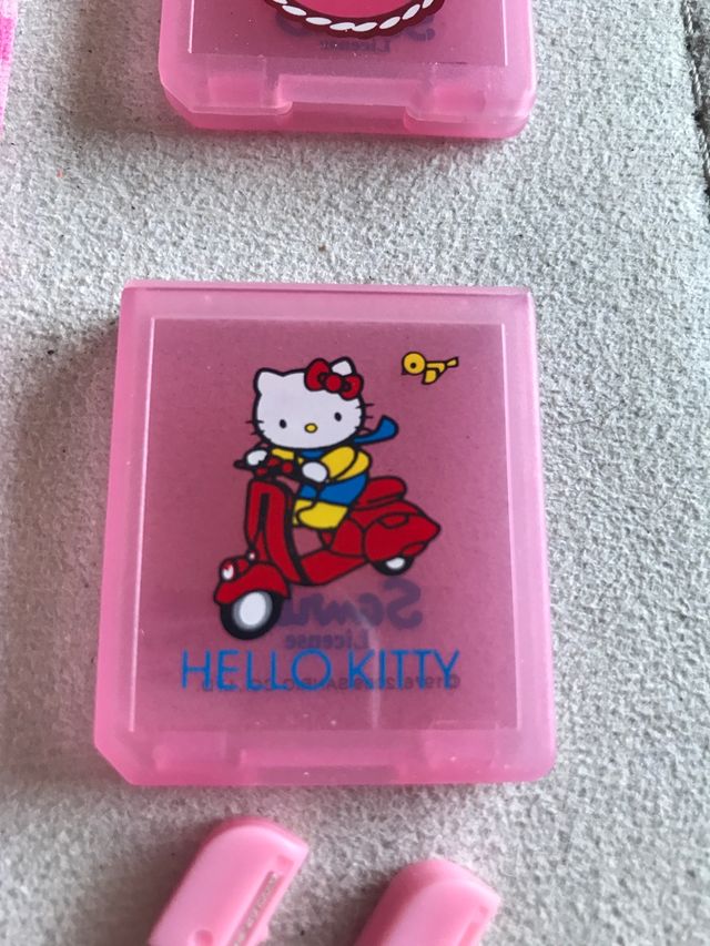 HELLO KITTY