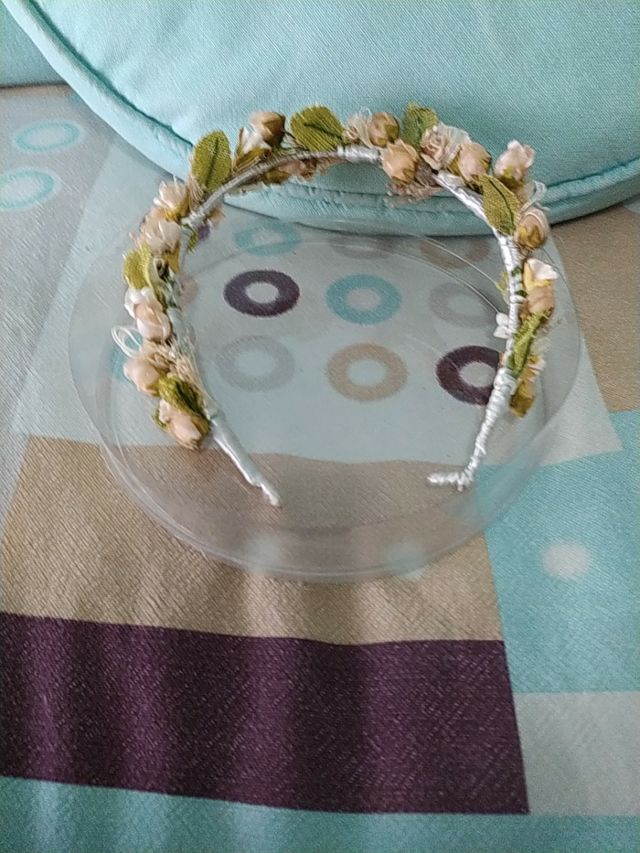 Diadema comunion ,niña