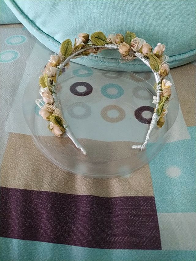 Diadema comunion ,niña