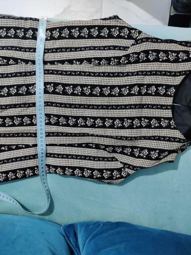 Oferta finde. Vestido boutique, talla 38 Nuevo