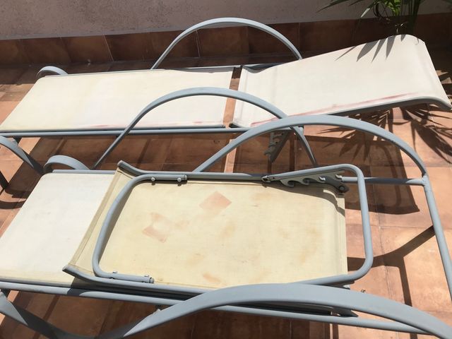 Tumbonas de segunda mano por 80 € en Madrid en WALLAPOP