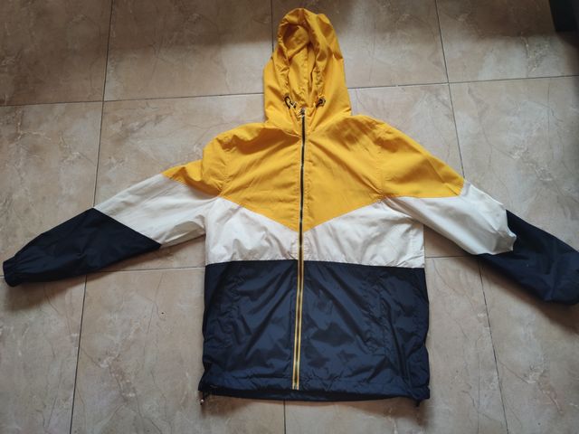 Chaqueta Cortavientos.