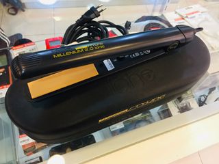 PLANCHAS DEL PELO TAHE THERMO STYLING MILLENIUM 2.0 IONIC.FUNDA de segunda  mano por 49,95 EUR en Oviedo en WALLAPOP