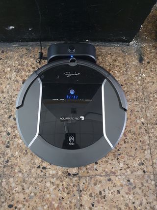 ASPIRADOR ROBOT YUREHOME 9264 AQUAMATIC PRO de segunda mano por 40 EUR en  Zaragoza en WALLAPOP