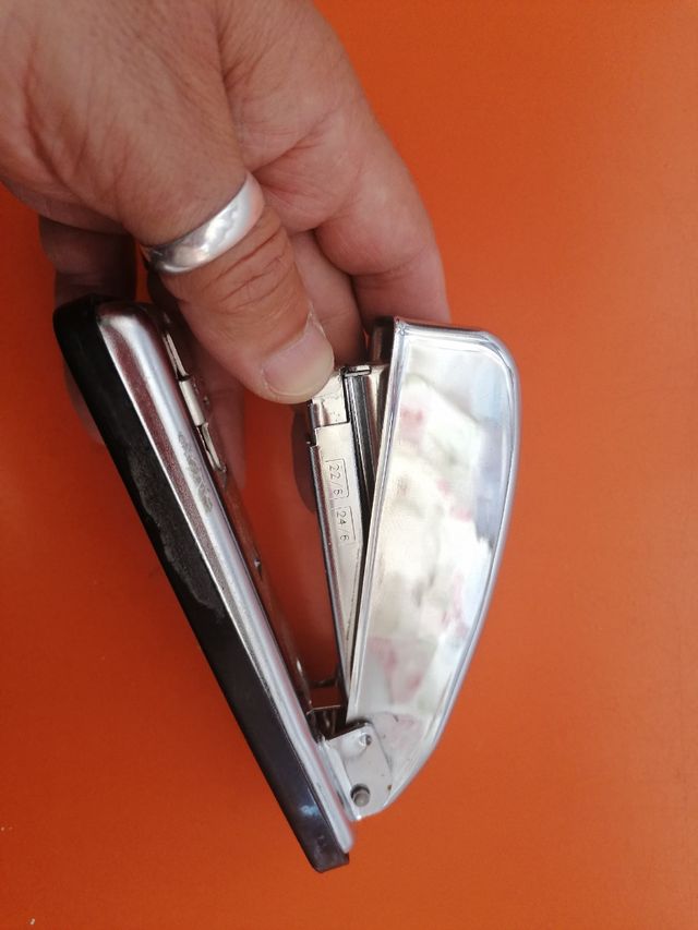 Grapadora ( 22/6 24/6)