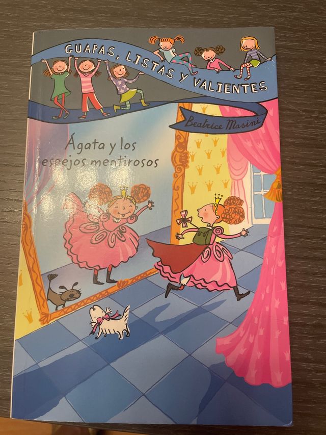 Libro Ágata y los espejos mentirosos
