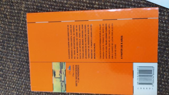 libro, siete reporteros y un periódico