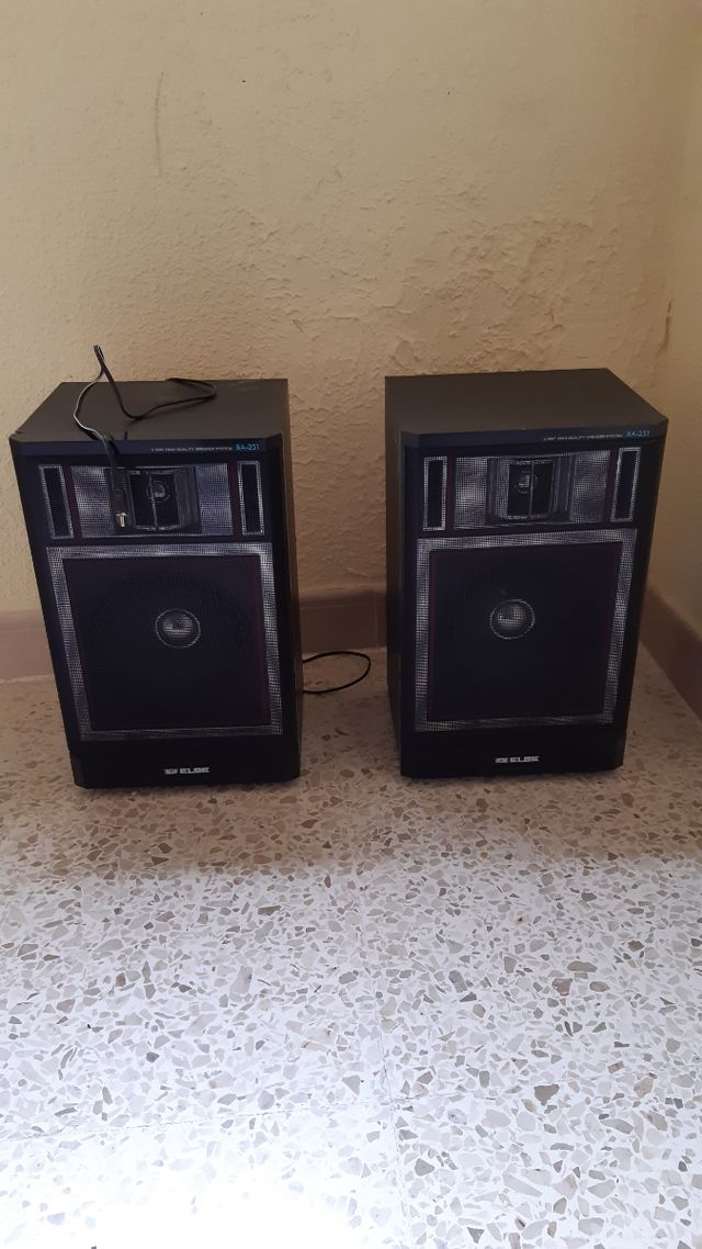 Altavoces de equipo de musica