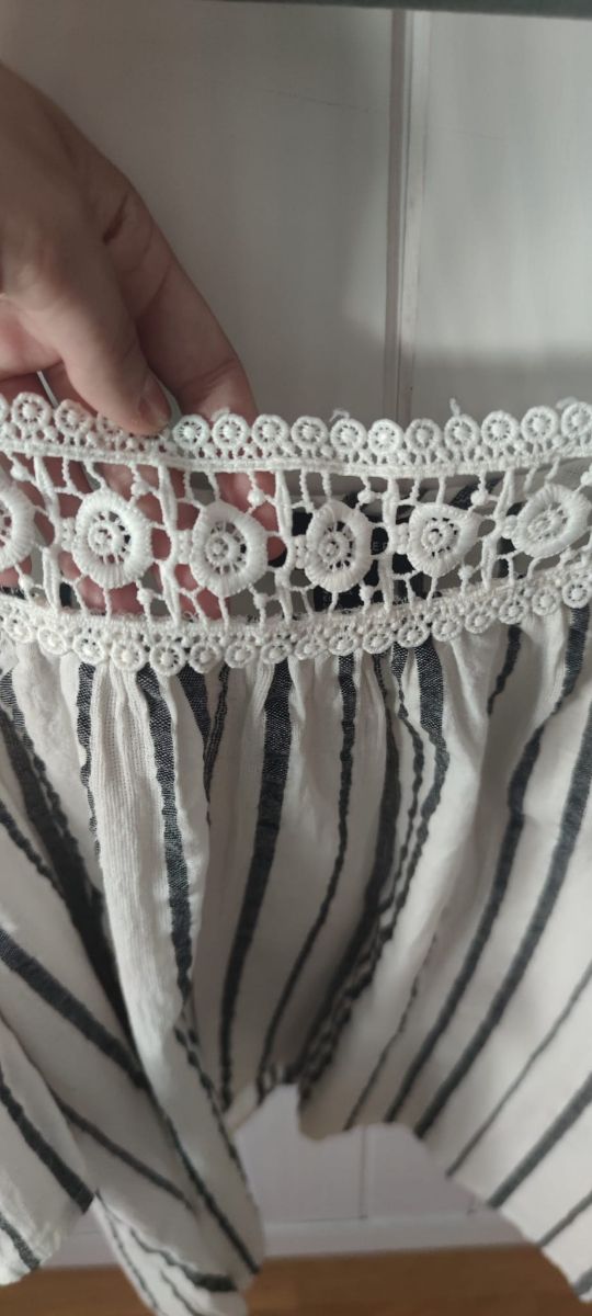 camisa diseño juvenil muy original rayas y guipur