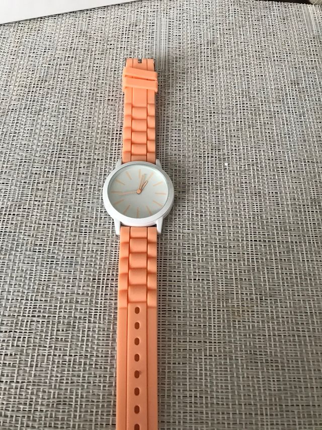 Relojes surtidos