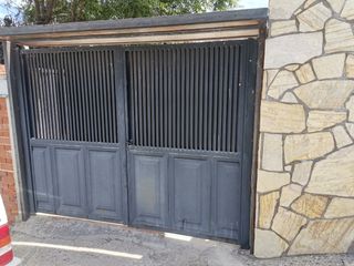 Puertas exteriores garaje de segunda mano por 400 € en Yuncos en WALLAPOP