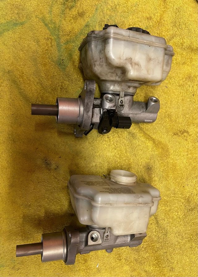 BOMBIN DE FRENO PARA GRUPO VAAG