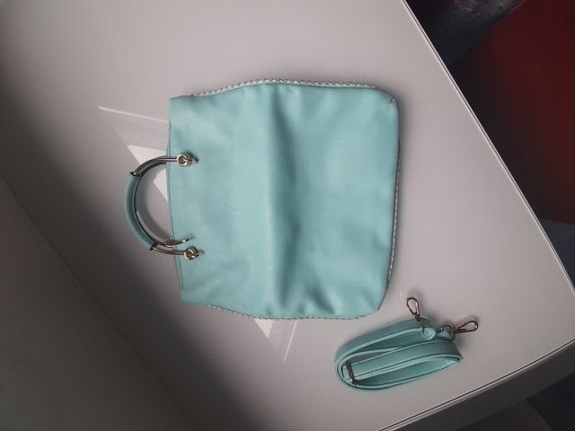 bolso verde agua sin estrenar