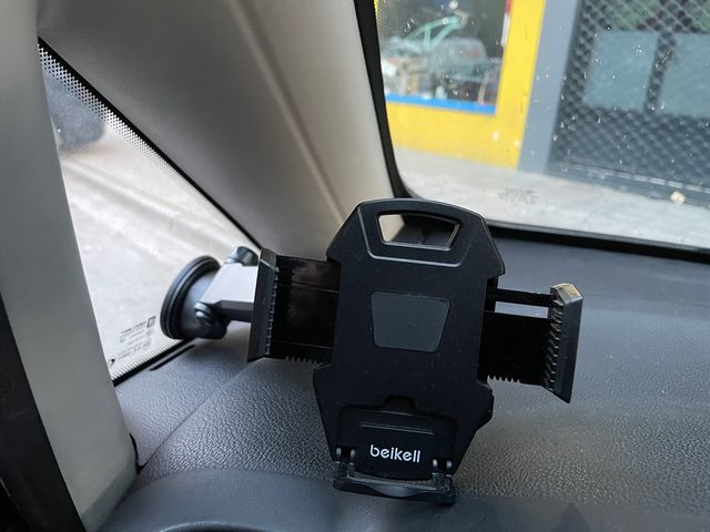 Soporte móvil coche