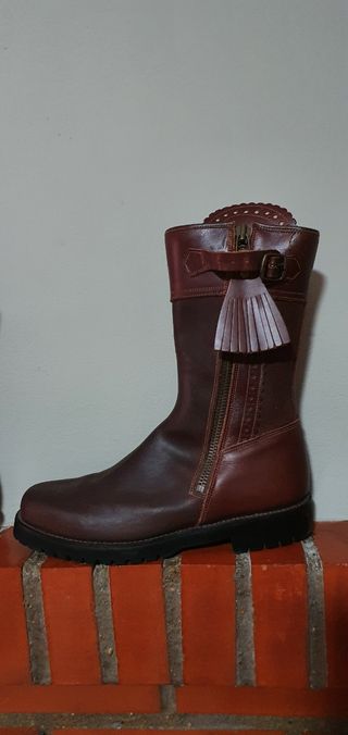 Botas de caza Valverde Del Camino. de segunda mano por 60 EUR en Córdoba en  WALLAPOP