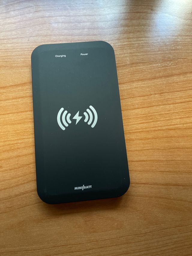 WIRELESS CHARGER M1.