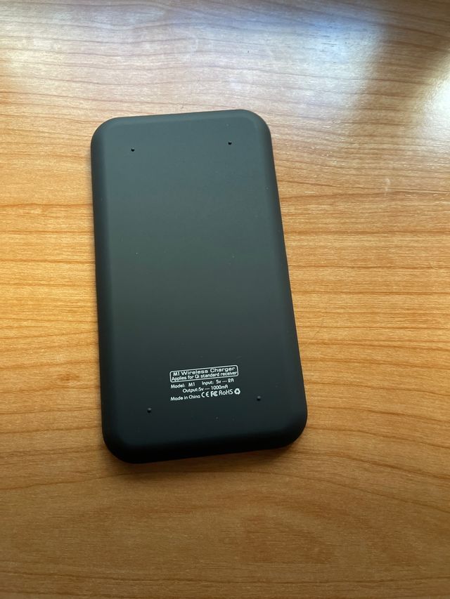 WIRELESS CHARGER M1.