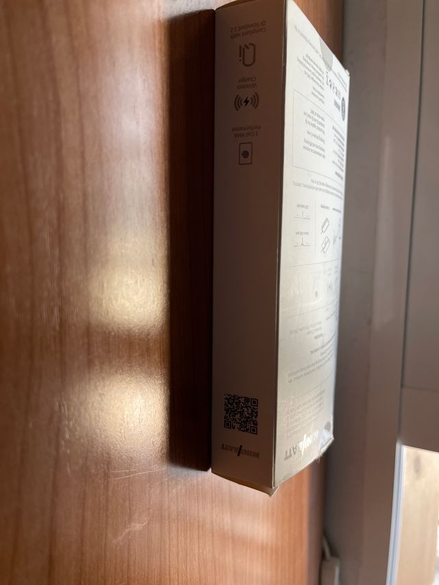 WIRELESS CHARGER M1.