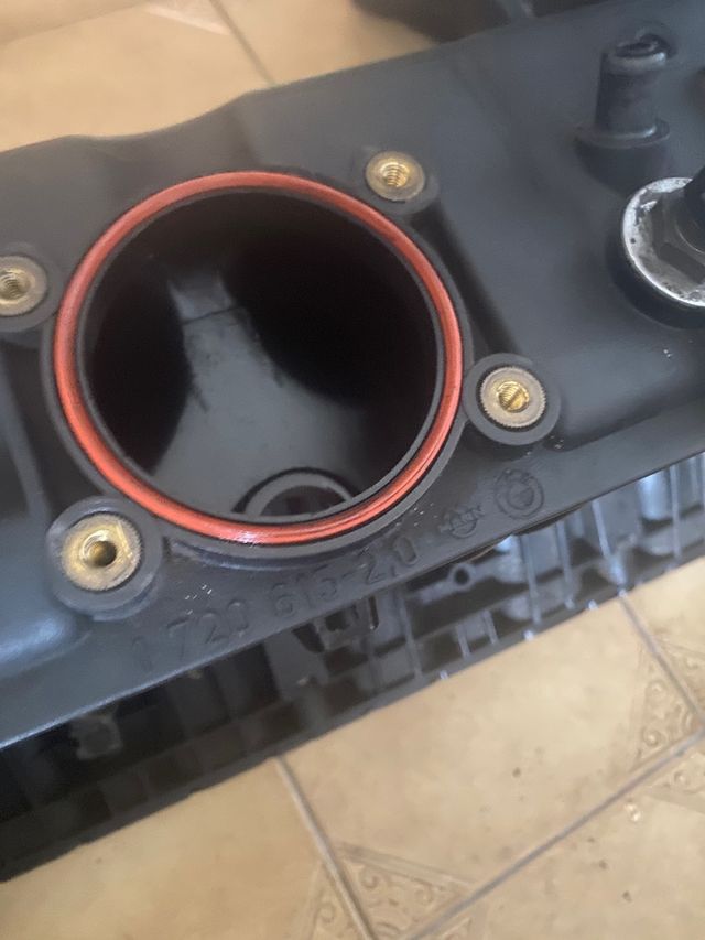 Colector admision 320i e36 e34