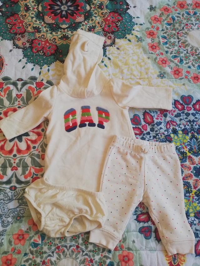 Conjunto Bebe Gap 3 6 Meses De Segunda Mano Por 10 Eur En Valdencina En Wallapop