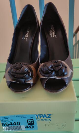 Tacones de Marypaz de segunda mano por 3 EUR en Puerto Real en WALLAPOP