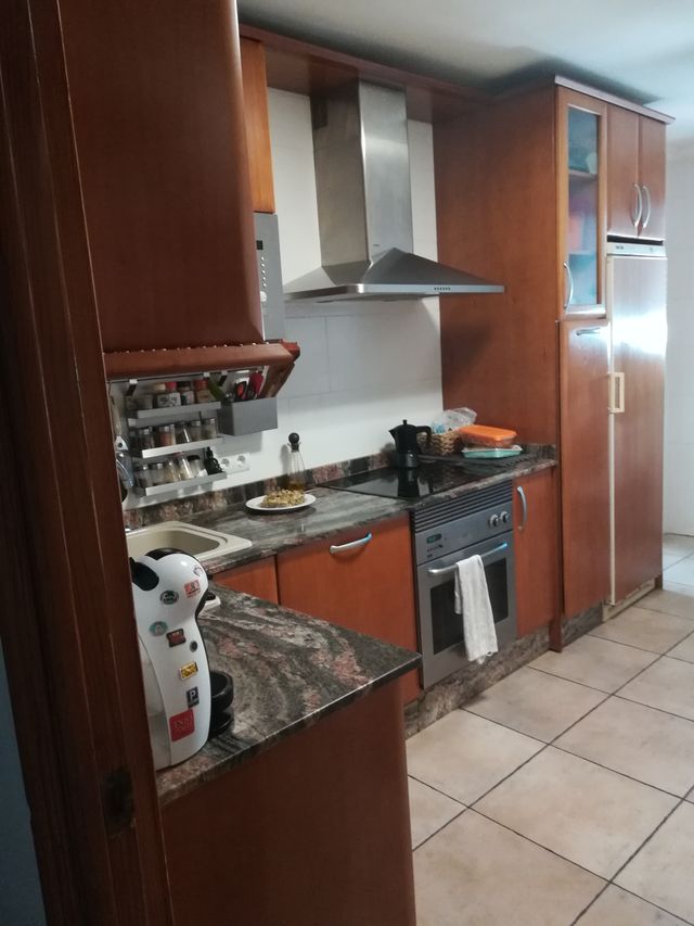 Cocina de cerezo de segunda mano por 400 € en Palma de Mallorca en WALLAPOP