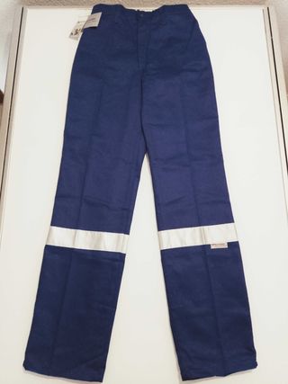JuanJu SA - Pantalón de trabajo Nuevo sin estrenar de segunda mano por 10  EUR en Sevilla en WALLAPOP