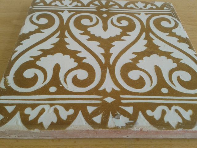 A30 AZULEJO ANTIGUO BARRO GRECAS