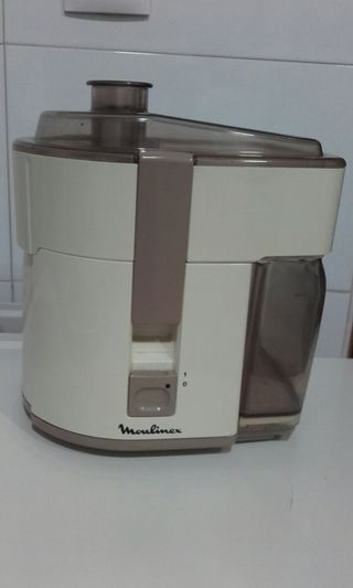 Licuadora Moulinex de segunda mano por 1 EUR en Madrid en WALLAPOP