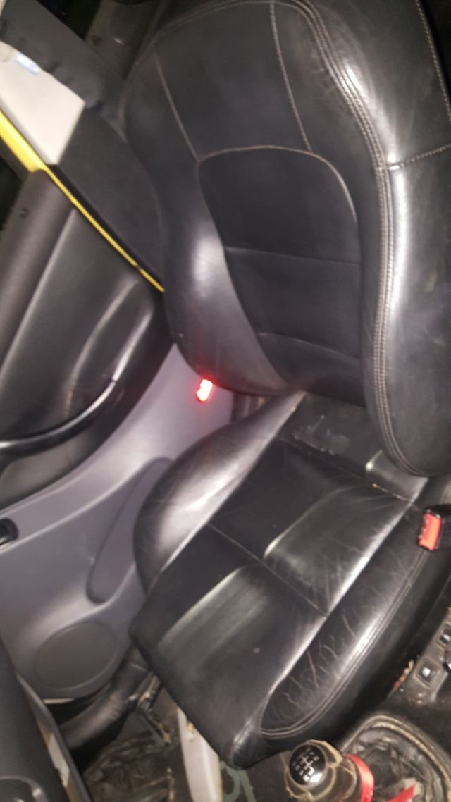 despiece leon 1.8t 180cv cuero negro