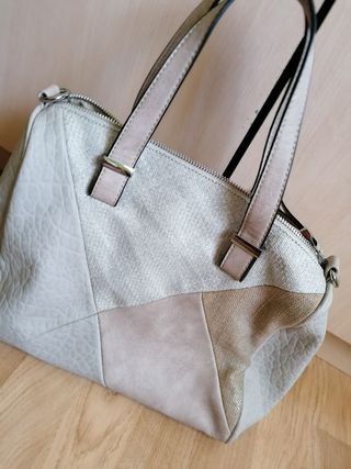 Bolso de mano Paco Martínez de segunda mano por 14 EUR en Béjar en WALLAPOP