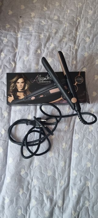 Plancha Viaje Alessandra Ambrosio de segunda mano por 9 EUR en Madrid en  WALLAPOP