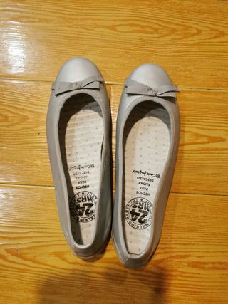 Bailarinas 24 horas en perfecto estado de segunda mano por 20 EUR en Madrid  en WALLAPOP