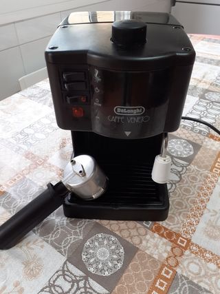 Cafetera delonghi café véneto de segunda mano por 30 EUR en Albacete en  WALLAPOP
