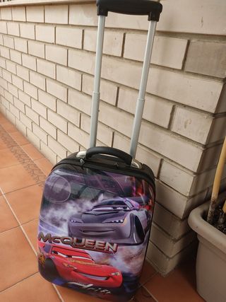 Maleta viaje Disney Cars rayo mcqueen de segunda mano por 28 EUR en Lleida  en WALLAPOP