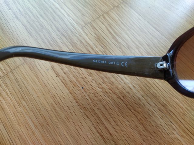 Gafas de sol marca Gloria Ortiz