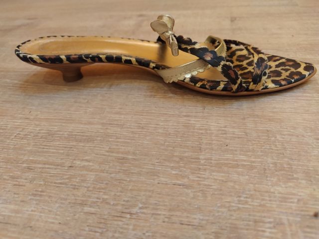 Sandalias italianas de lujo