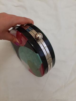 Bolso nacar de segunda mano por 40 EUR en Zaragoza en WALLAPOP