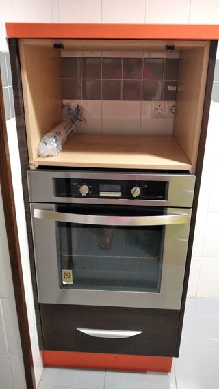 Muebles de cocina de segunda mano por 400 € en Tomares en WALLAPOP