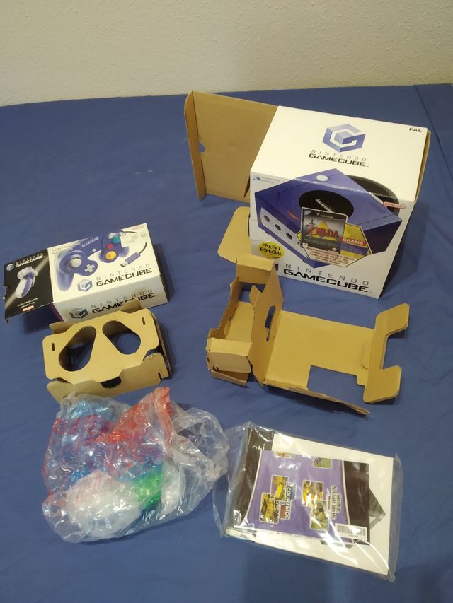 GameCube, 2 mandos y Zelda Collector's Edition