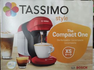 NUEVA BOSCH TASSIMO Cafetera STYLE Just Red Roja de segunda mano por 20 EUR  en Parla en WALLAPOP