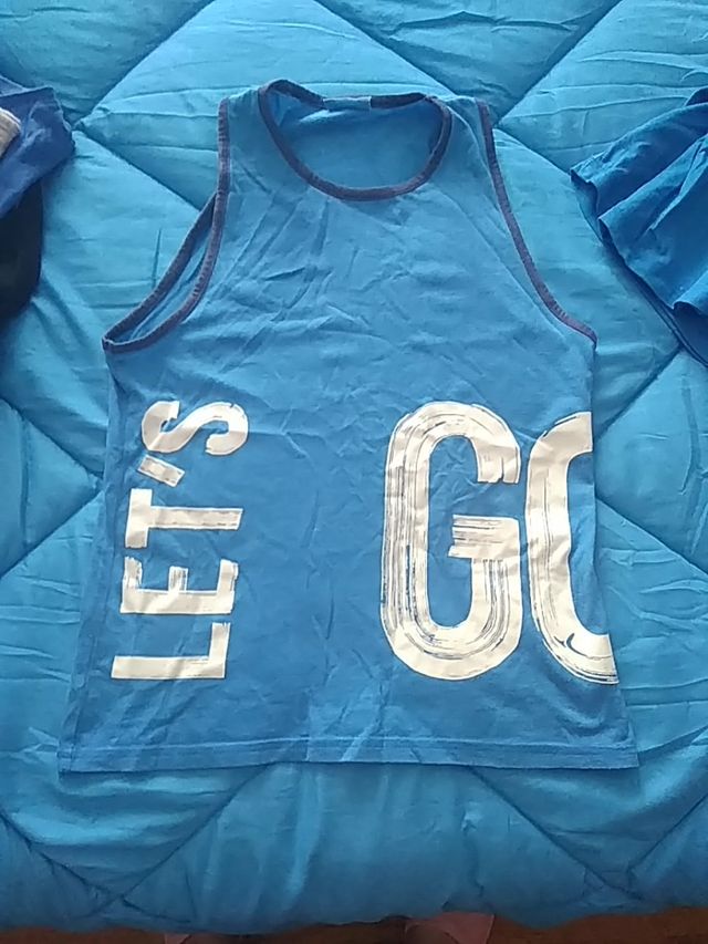 Conjunto pantalón y pantalón rojo